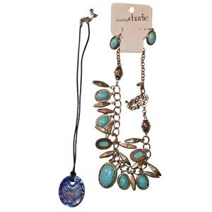 Vintage Charming Charlie Faux Turquoise Stone Necklace & Blue Glass Pendant Set